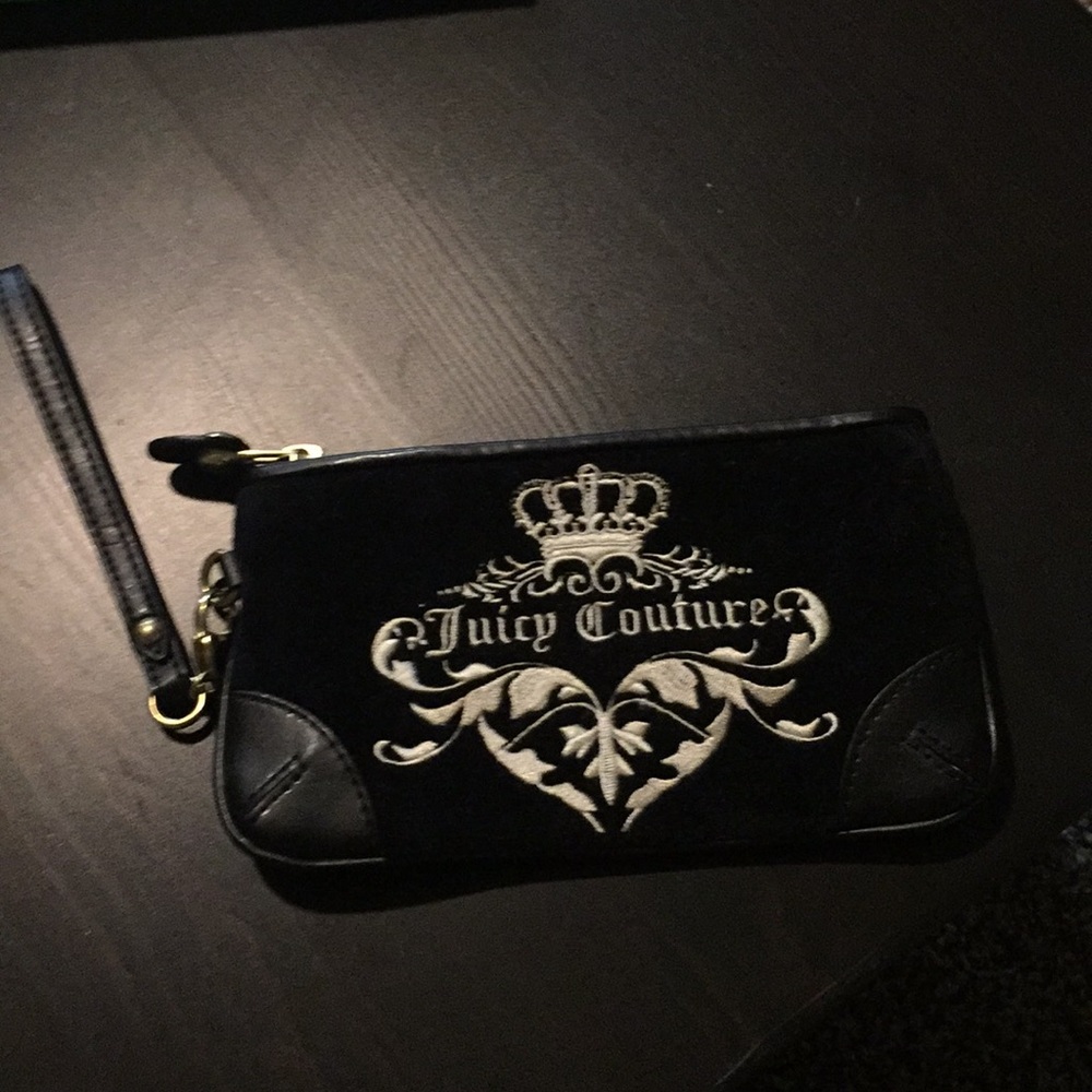 Juicy Couture Wristlet